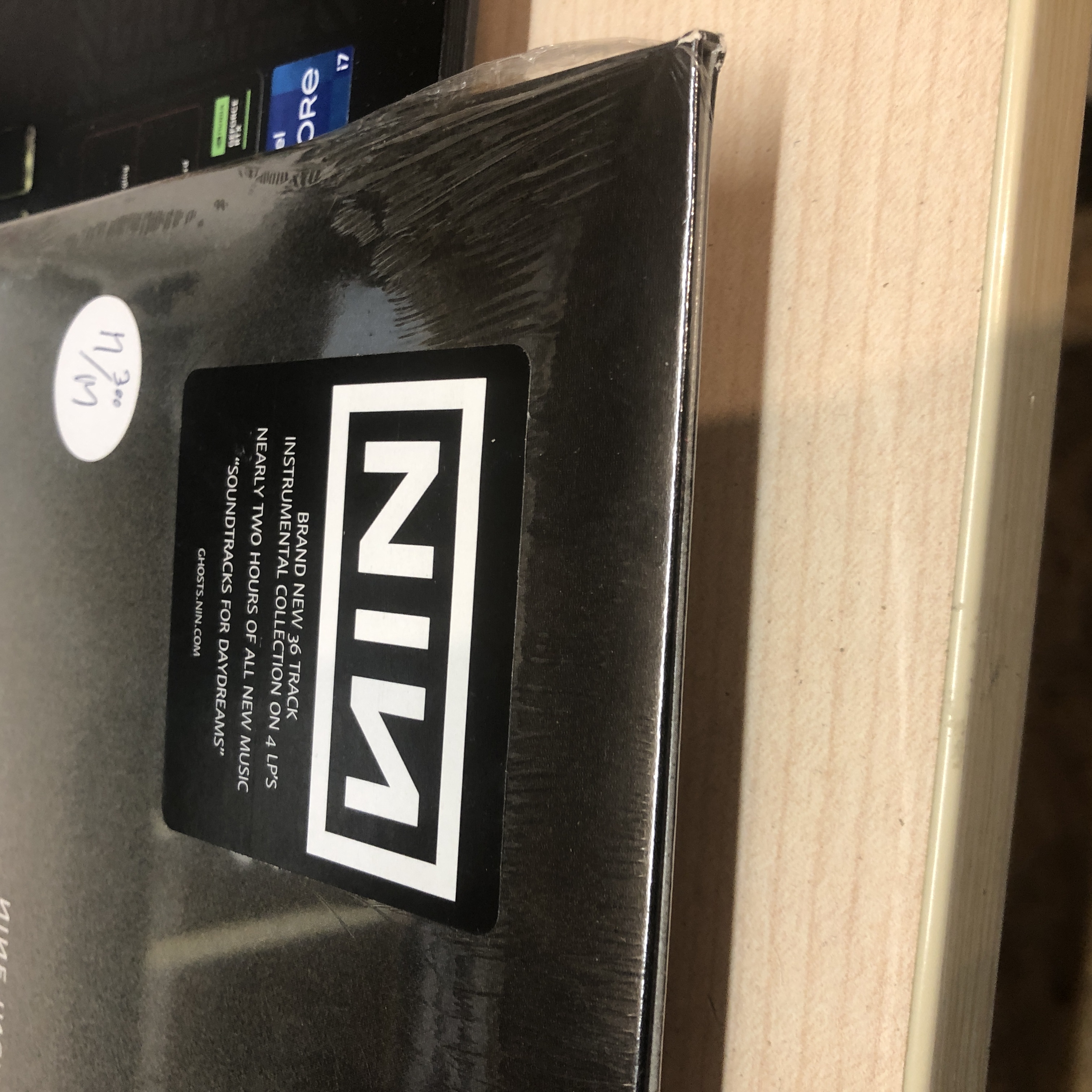Nine Inch Nails – Ghosts I-IV, Foto 6
